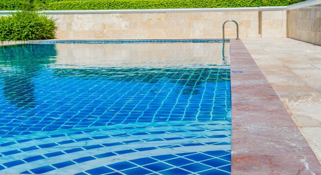 Pool service article image
